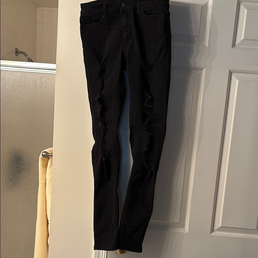 Levi’s Black Distressed Women's Jeans